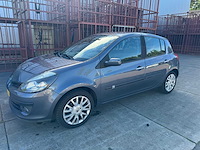 Renault clio 1.4-16v exception cool 70-ts-zv - afbeelding 1 van  13