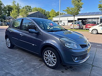Renault clio 1.4-16v exception cool 70-ts-zv - afbeelding 10 van  13