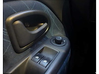 Renault clio 1.4-16v expression, automaat, 02-lz-hn - afbeelding 5 van  22