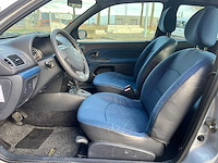 Renault clio 1.4-16v expression, automaat, 02-lz-hn - afbeelding 21 van  22