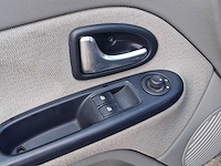 Renault clio 1.4-16v privilège 2003 | 38-lk-hv - afbeelding 23 van  26