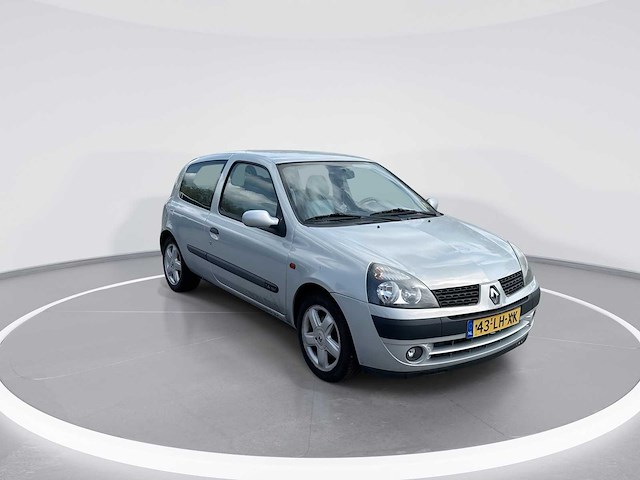 Renault clio 1.4-16v privilège 2003 | 43-lh-xk - afbeelding 8 van  10