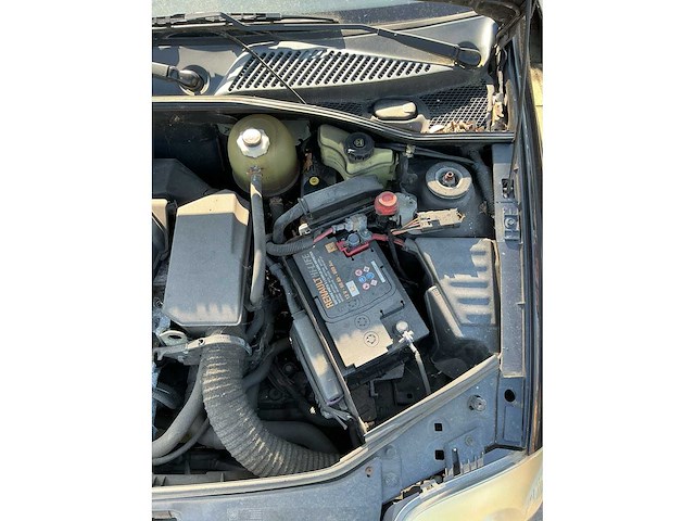 Renault clio 1.4-16v rxe 35-gr-tp - afbeelding 10 van  10