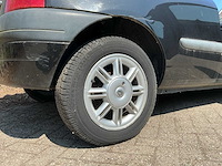 Renault clio 1.4-16v rxe 35-gr-tp - afbeelding 8 van  23