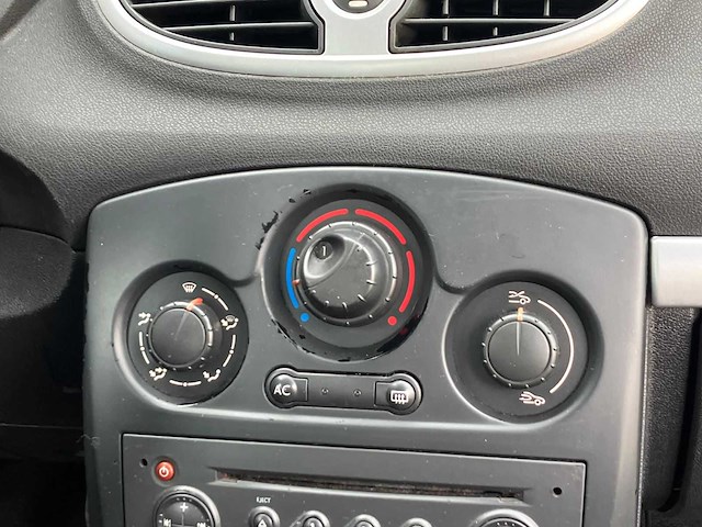 Renault clio 1.6-16v dynam.luxe, 21-sj-rl - afbeelding 10 van  11