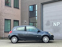 Renault clio 1.6-16v dynam.luxe, 21-sj-rl - afbeelding 3 van  11