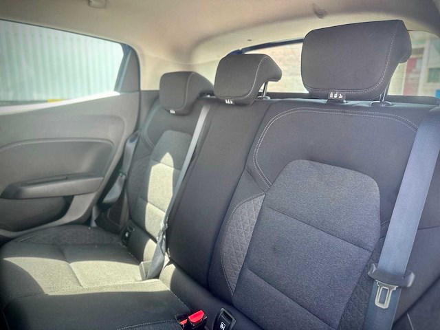 Renault clio 1.6 et h 140 inparis ; p 244-lt - afbeelding 10 van  13