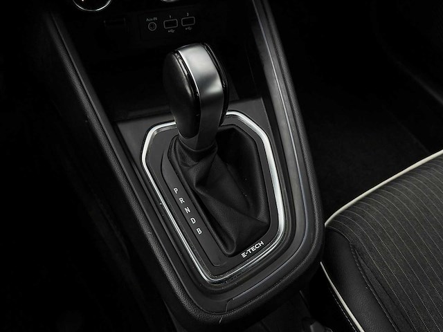 Renault clio 1.6 et h 140 intens | car | 2020 | k-640-dr | iaw - afbeelding 3 van  21