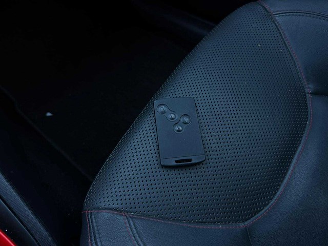 Renault clio 1.6 r.s. 2013 | r-679-fz iaw - afbeelding 10 van  19