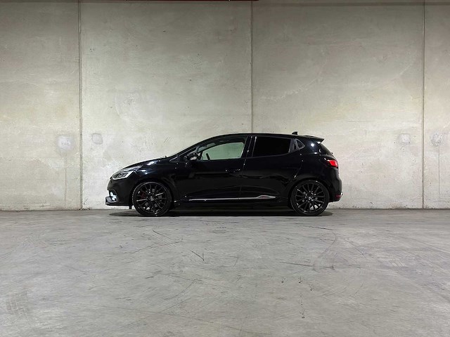 Renault clio 1.6 r.s. trophy 220pk 2016, k-787-pd - afbeelding 14 van  46