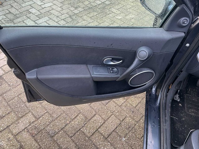 Renault clio 90-sv-gp - afbeelding 16 van  28