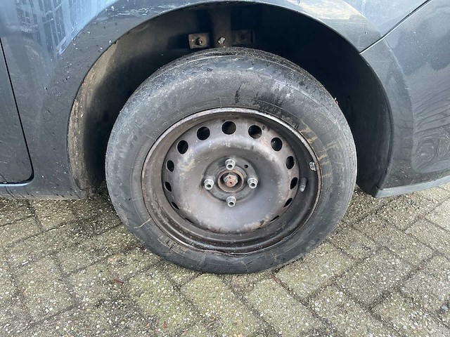 Renault clio 90-sv-gp - afbeelding 27 van  28