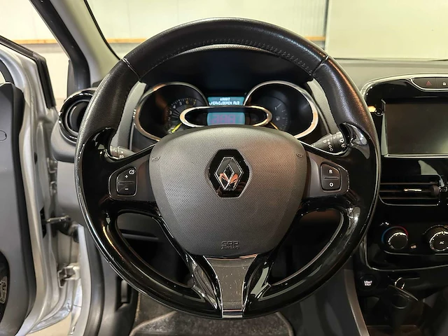 Renault clio estate 0.9 tce expression 5-knp-96 - afbeelding 5 van  19