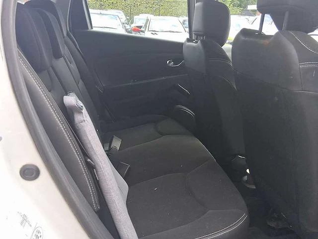 Renault clio estate 0.9 tce expression | 5-sfk-77 - afbeelding 2 van  6