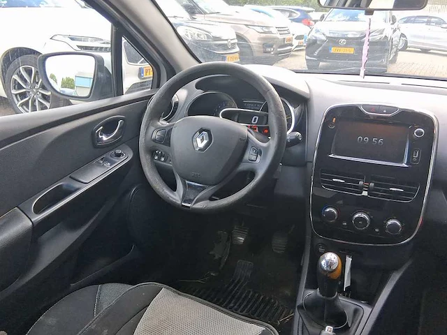 Renault clio estate 0.9 tce expression | 5-sfk-77 - afbeelding 3 van  6