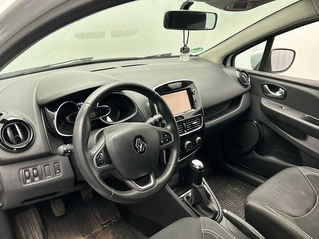 Renault clio estate 0.9 tce limited 2016 - afbeelding 8 van  17