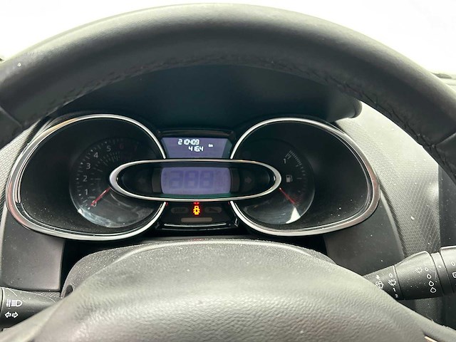 Renault clio estate 0.9 tce limited 2016 - afbeelding 9 van  17