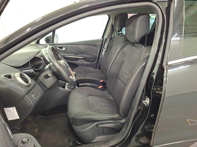 Renault clio estate 0.9 tce night&day; gt-788-b - afbeelding 15 van  17