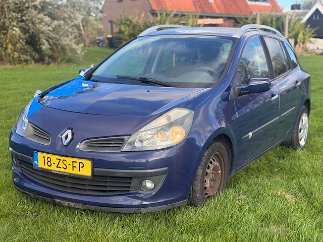 Renault clio estate 1.2 tce dynamique, 18-zs-fp - afbeelding 1 van  13