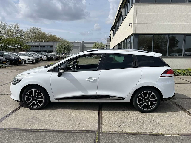 Renault clio estate 1.5 dci expression 2014 | 9-trr-16 - afbeelding 2 van  28