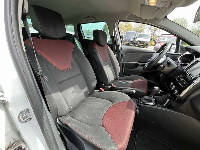 Renault clio estate 1.5 dci expression 2014 | 9-trr-16 - afbeelding 21 van  28