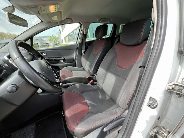 Renault clio estate 1.5 dci expression 2014 | 9-trr-16 - afbeelding 22 van  28
