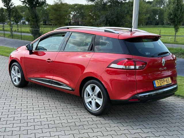 Renault clio estate 1.5 dci expression 2015 | 1-zfp-63 iaw - afbeelding 11 van  19