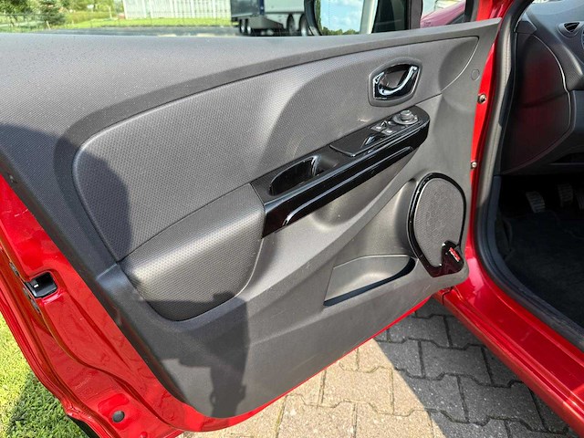 Renault clio estate 1.5 dci expression 2015 | 1-zfp-63 iaw - afbeelding 12 van  19