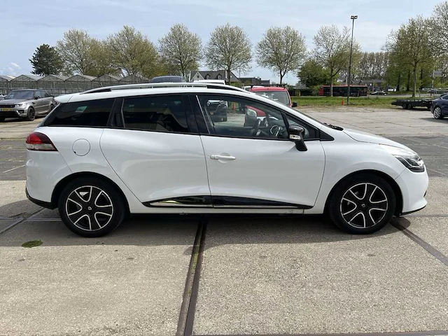 Renault clio estate 1.5 dci expression | 9-trr-16 - afbeelding 8 van  23
