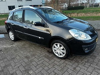 Renault clio estate 1.6 16v dynamique automaat, 68-gkz-1 - afbeelding 8 van  14