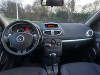 Renault clio estate 1.6 16v dynamique automaat, 68-gkz-1 - afbeelding 11 van  14