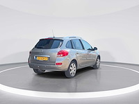 Renault clio estate 1.6-16v night & day 2012 | 22-szr-3 - afbeelding 6 van  15