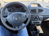 Renault clio iii clio 1.2i 16v authentique 75, 2010 - afbeelding 3 van  27