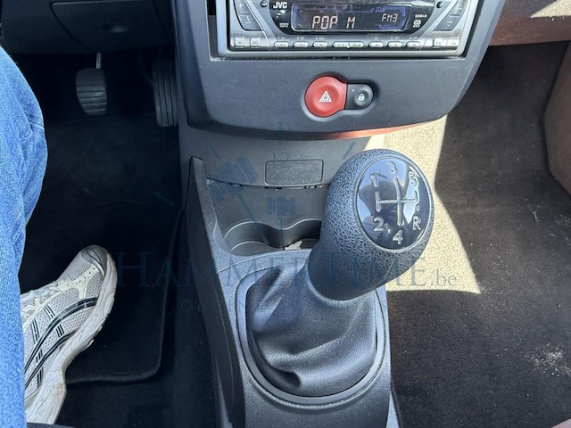 Renault clio iii clio 1.2i 16v authentique 75, 2010 - afbeelding 5 van  27