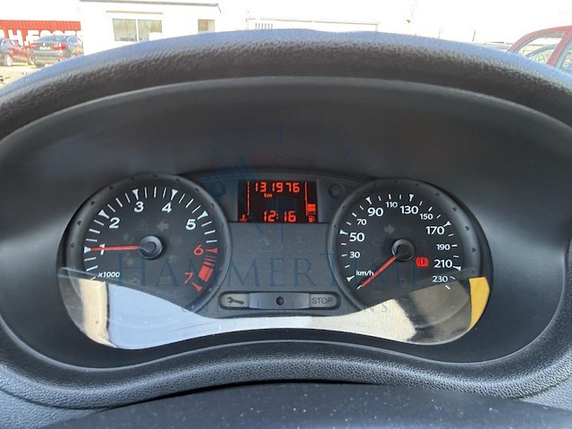 Renault clio iii clio 1.2i 16v authentique 75, 2010 - afbeelding 6 van  27