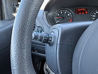 Renault clio iii clio 1.2i 16v authentique 75, 2010 - afbeelding 8 van  27