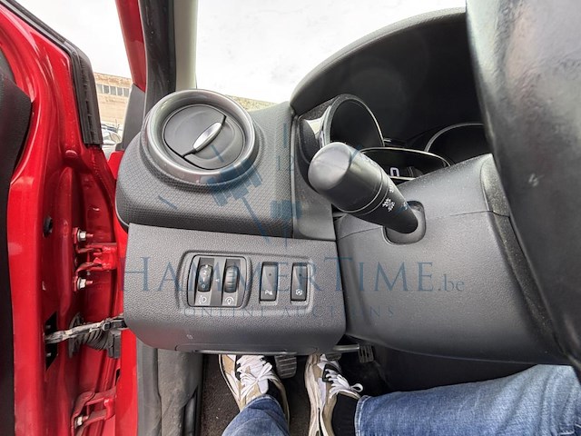 Renault clio iv 1.5 dci energy limited,2017 - afbeelding 13 van  35