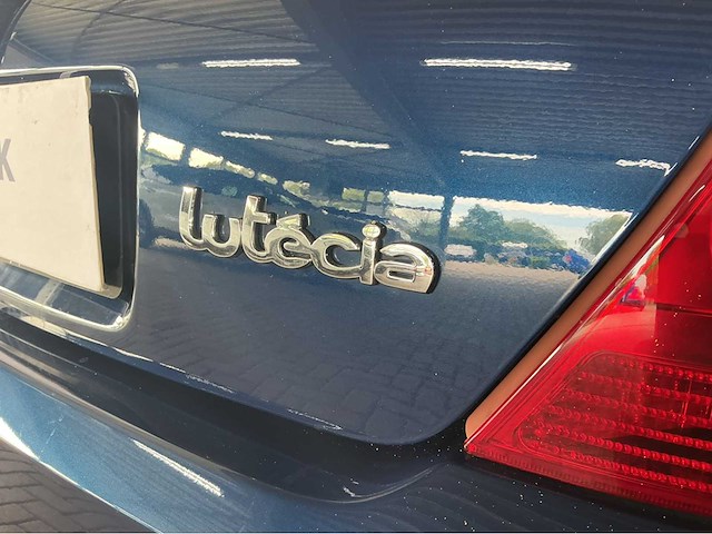 Renault clio rs phase 2 2.0 16v 172pk 2004 youngtimer - afbeelding 2 van  17