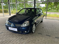 Renault clio rs phase 2 2.0 16v 172pk 2004 youngtimer