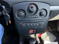 Renault clio sw clio 1.2i 16v authentique 75, 2009 - afbeelding 8 van  30