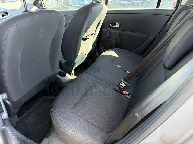 Renault clio sw clio 1.2i 16v authentique 75, 2009 - afbeelding 11 van  30