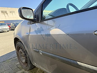 Renault clio sw clio 1.2i 16v authentique 75, 2009 - afbeelding 22 van  30