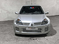 Renault clio v6 3.0 sport rs phase 2 (nr 149) 255pk 2004 youngtimer - afbeelding 2 van  7