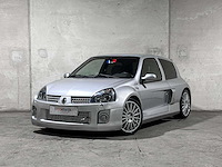 Renault clio v6 3.0 sport rs phase 2 (nr 149) 255pk 2004 youngtimer - afbeelding 7 van  7