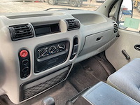 Renault dci90 personenauto - afbeelding 3 van  11