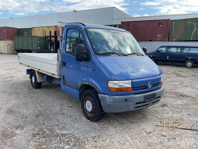 Renault dci90 personenauto - afbeelding 8 van  11