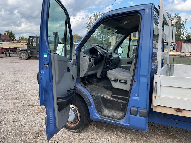Renault dci90 personenauto - afbeelding 9 van  11