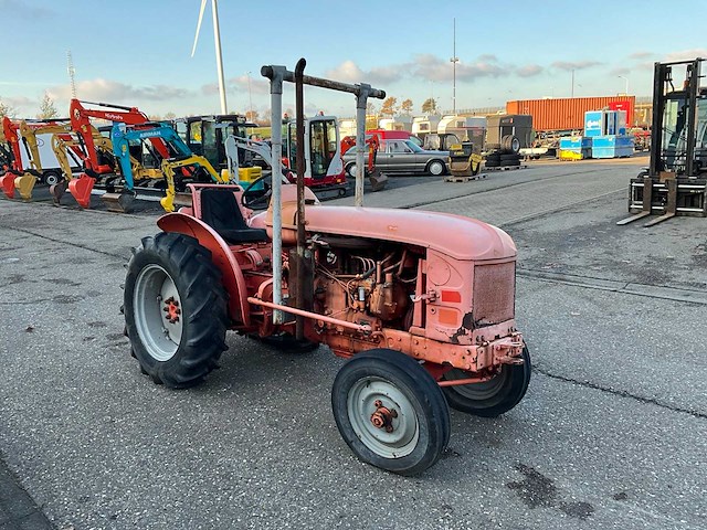 Renault e70 smalspoor oldtimer tractor txh-53-x - afbeelding 19 van  21