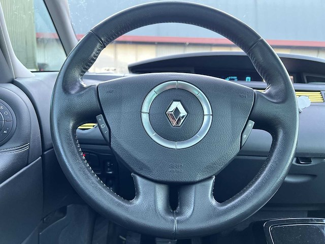 Renault espace 2.0 dci dynamique 7 persoons | sb-586-k - afbeelding 3 van  17