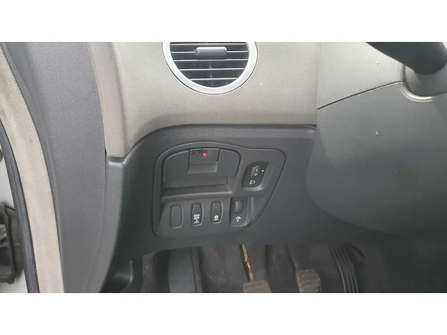 Renault espace 2.0 t dynamique, 29-rk-tt - afbeelding 4 van  13